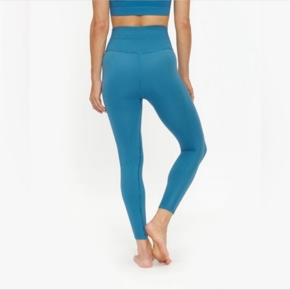 NWT Free People Movement Free Throw High Waist Ribbed Leggings in Coastline - S - Picture 2 of 4